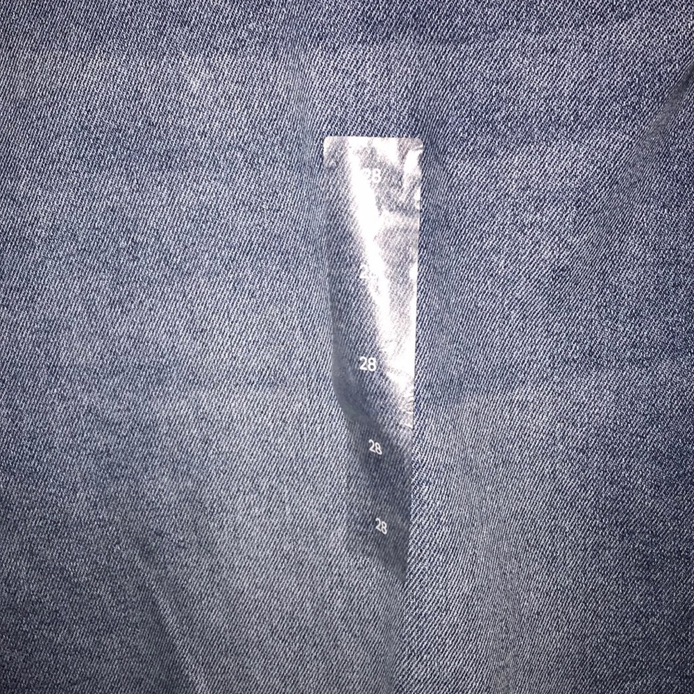 Jean Capris - Picture 3 of 3